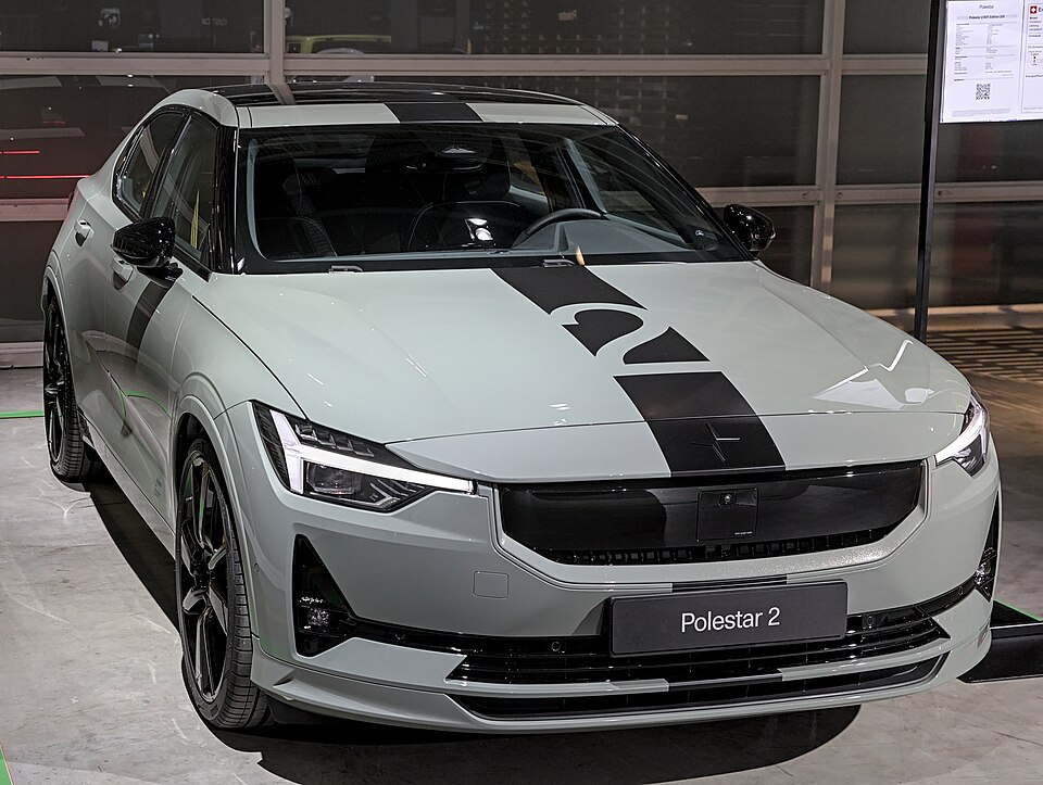 Polestar 2 in grey